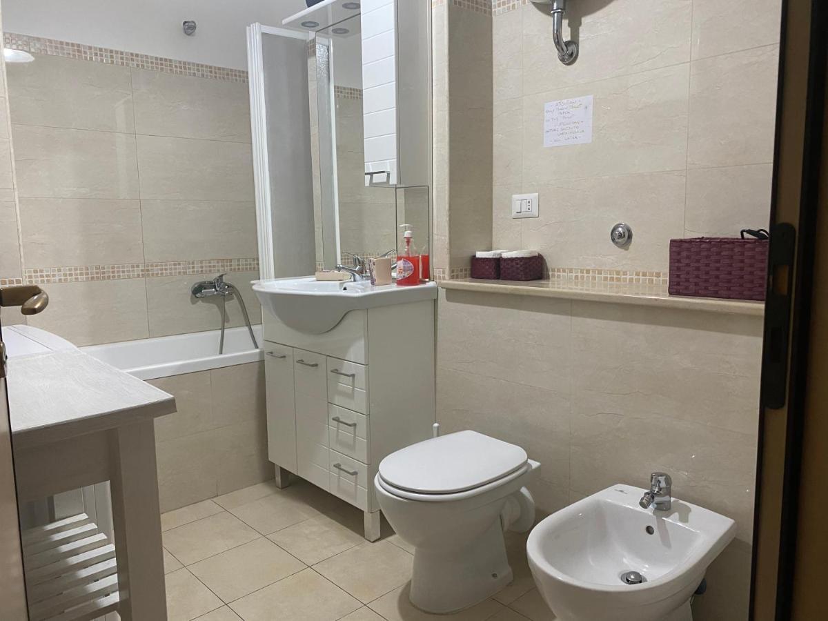 Cozy Apartment 2Bedroom In Center Of Рим Екстериор снимка