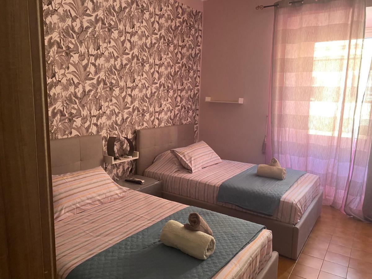 Cozy Apartment 2Bedroom In Center Of Рим Екстериор снимка